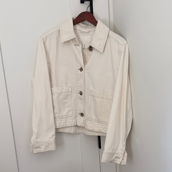 H&M Jackets & Blazers - Women's Cream Canvas Button-Front Jacket